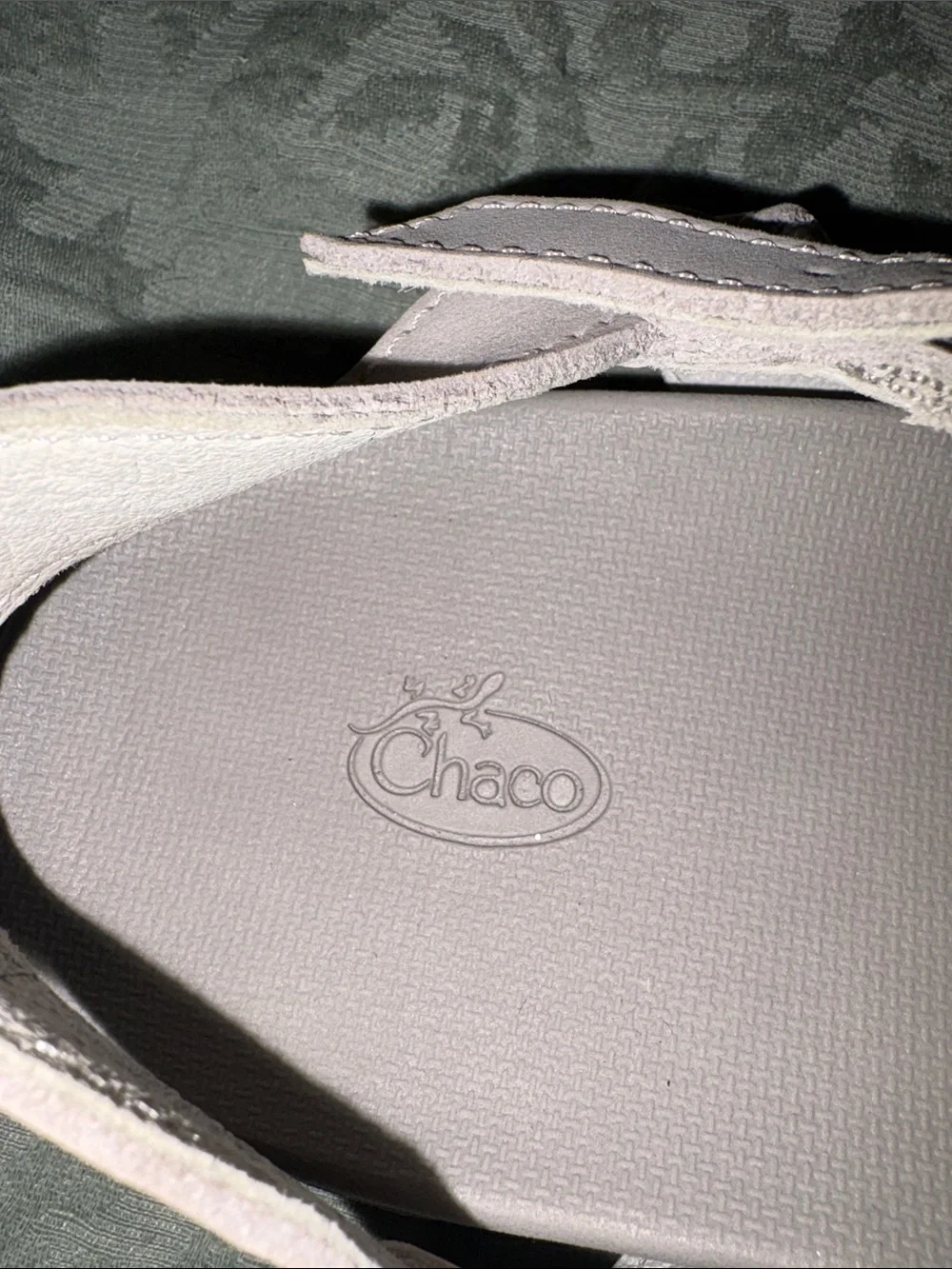 Chaco women's Z Tulip classic gray sandals  size 7